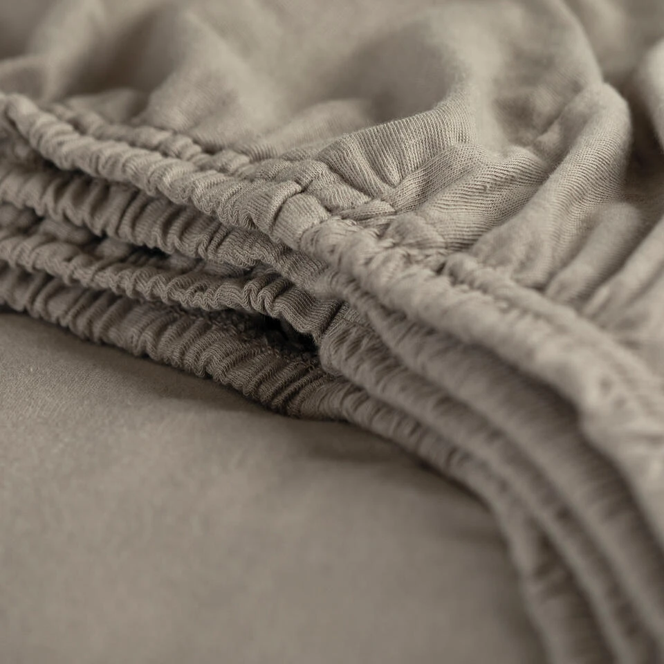 Cinderella Hoeslaken - Tot 25cm Matrasdikte - Jersey - 80/90x200 Cm - Taupe 5 Cinderella Hoeslaken - Tot 25cm Matrasdikte - Jersey - 80/90x200 Cm - Taupe - Afbeelding 3