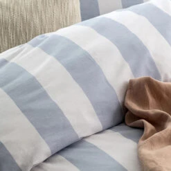 Cinderella Dekbedovertrek Jacky - Katoen - 240x200/220 Cm - Soft Blue 8 Cinderella Dekbedovertrek Jacky - Katoen - 240x200/220 Cm - Soft Blue -Cinderella Sales Store 1000041610 0102