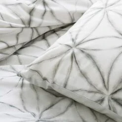 Cinderella Isolde - Dekbedovertrek - Katoen - 240x200/220 Cm - Off White -Cinderella Sales Store 1000055074 0102