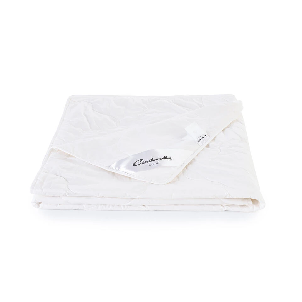 Cinderella Bamboo - Bamboe Zomer Dekbed - 140x200 Cm 3 Cinderella Bamboo - Bamboe Zomer Dekbed - 140x200 Cm