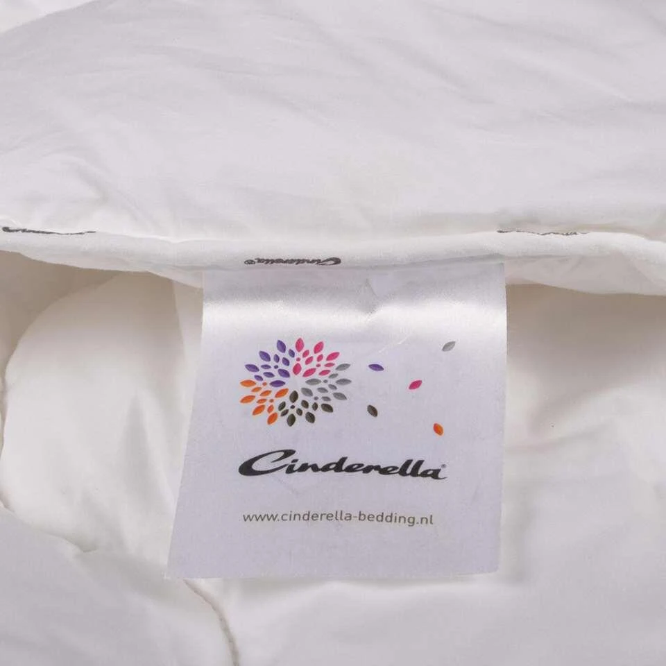 Cinderella Dekbed Classic 2.0 - 4-seizoenen - 240x220 Cm 4 Cinderella Dekbed Classic 2.0 - 4-seizoenen - 240x220 Cm - Afbeelding 2